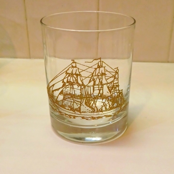 Clipper 1970  Vintage 22Karat Gold Whisky Glasses A Set Of 4 - Picture 4 of 12
